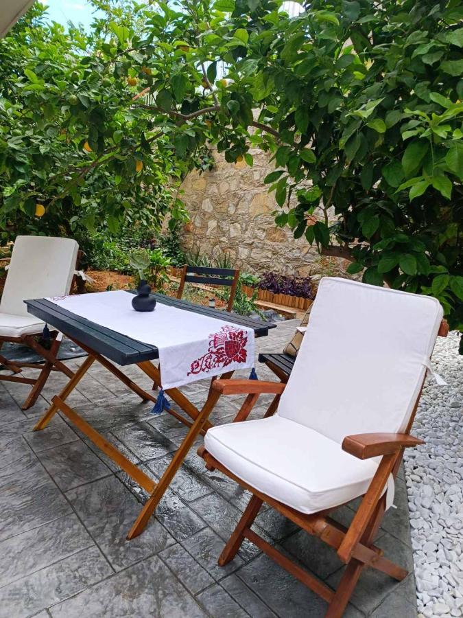 P Faliro Riviera Suite Athena Bagian luar foto