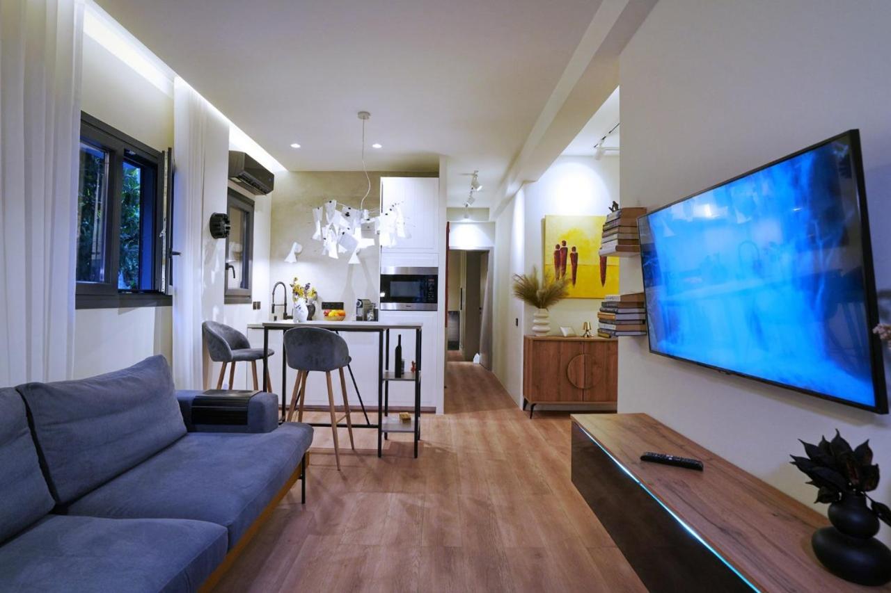 P Faliro Riviera Suite Athena Bagian luar foto