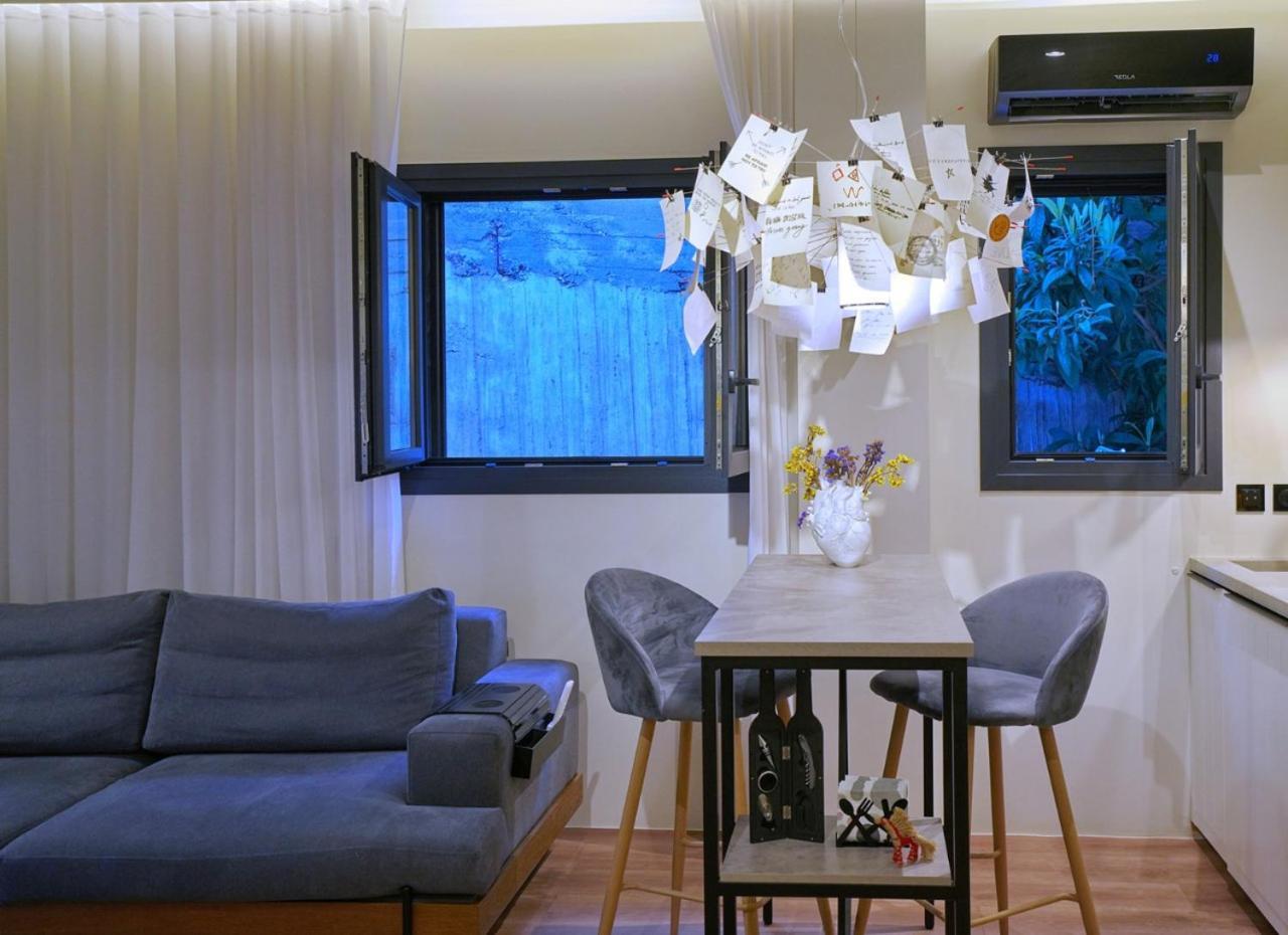 P Faliro Riviera Suite Athena Bagian luar foto