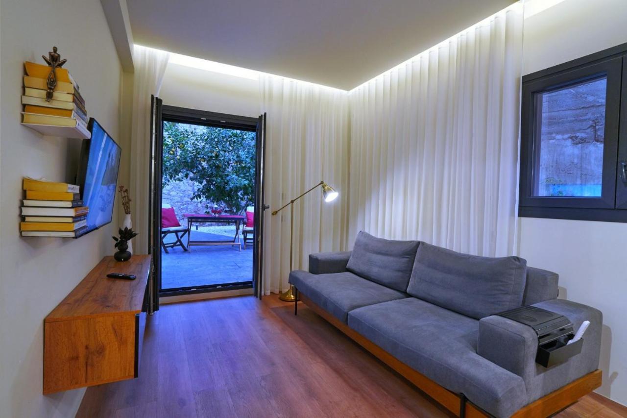 P Faliro Riviera Suite Athena Bagian luar foto