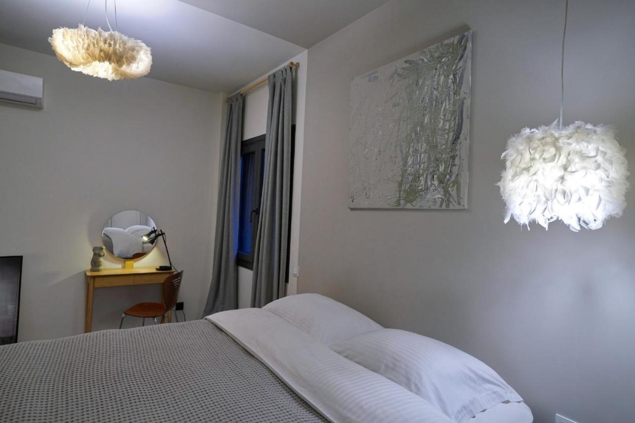 P Faliro Riviera Suite Athena Bagian luar foto